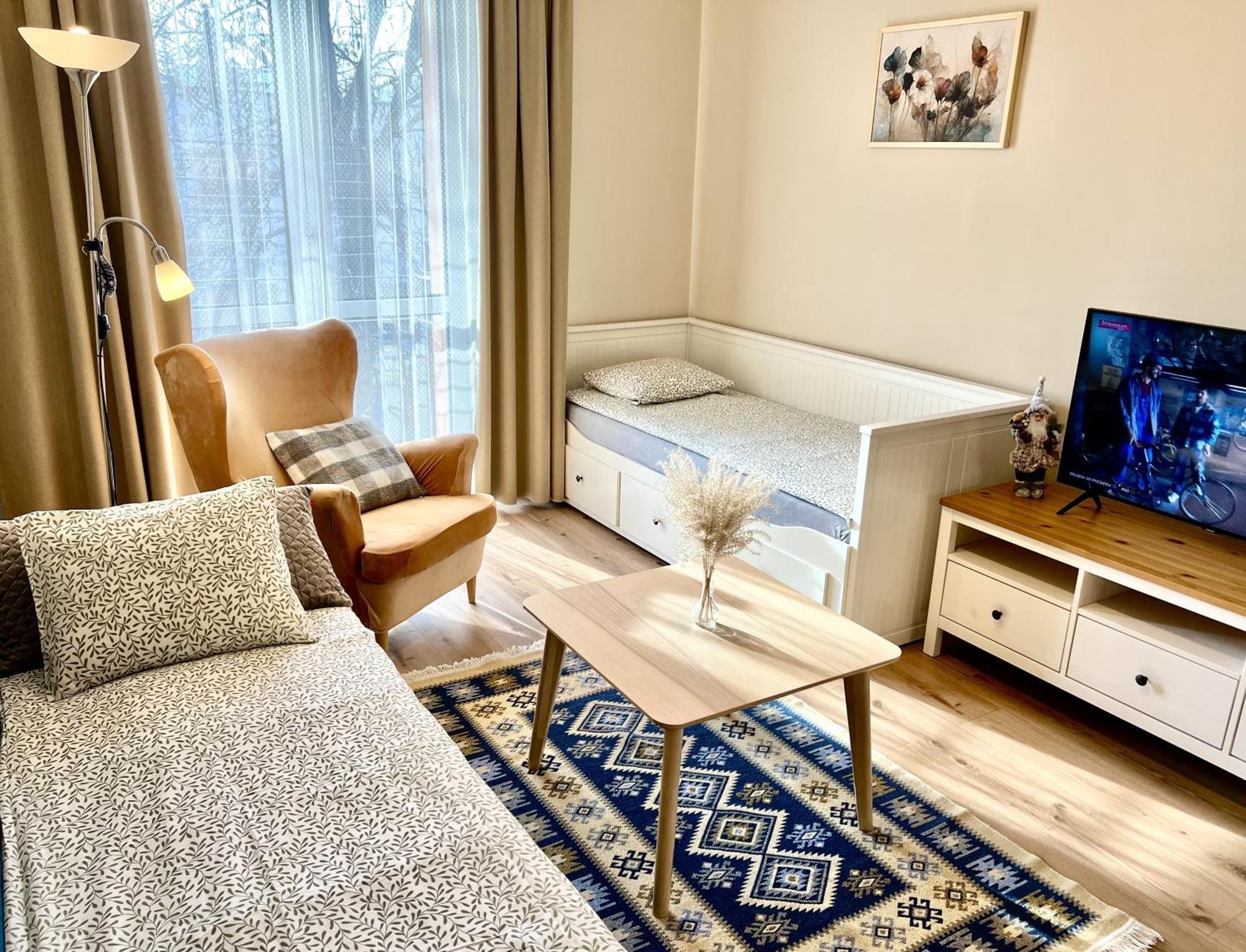Apartament Akacja Centrum Rzeszow Luaran gambar